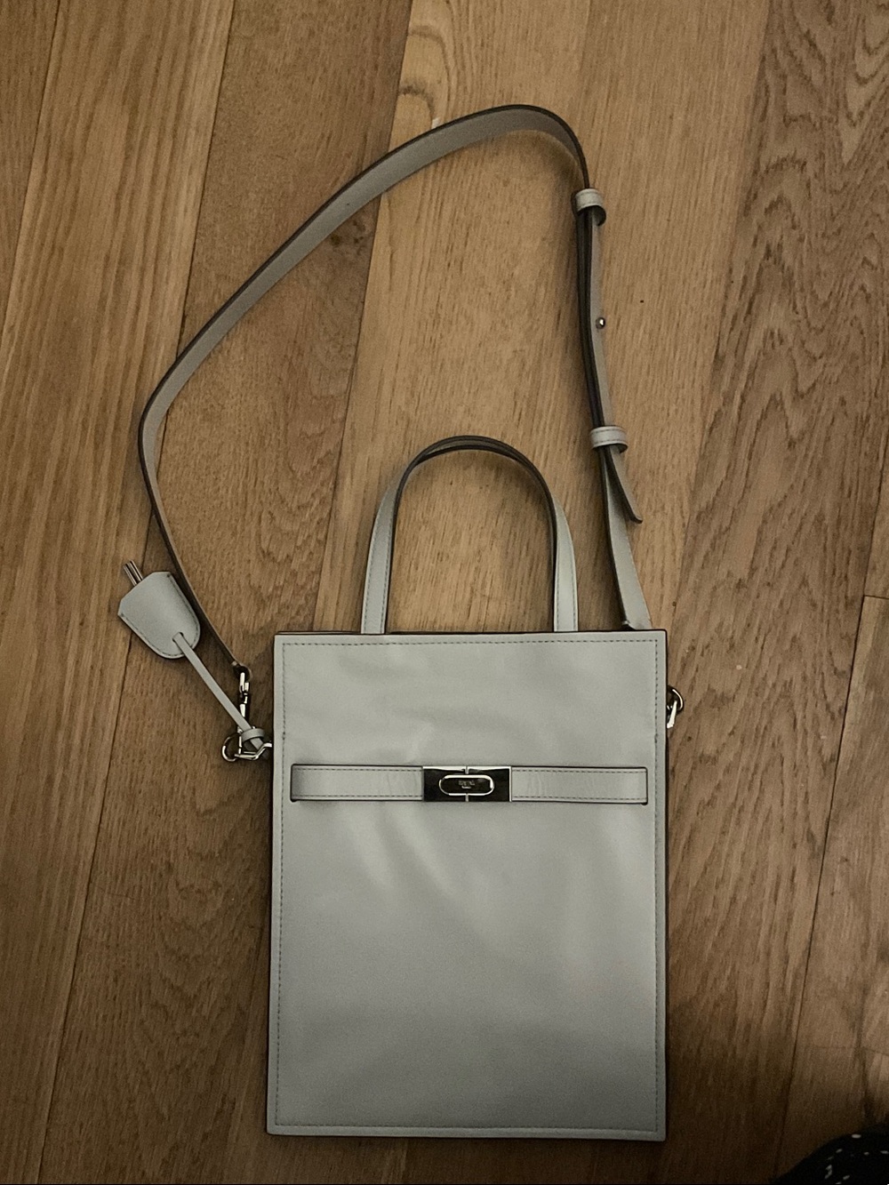 Tony Burch Original Leather Crossbody Purse